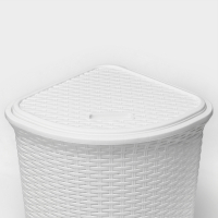 Корзина для белья угловая с крышкой &laquo;Ротанг&raquo;, 60 л, 40&times;40&times;58 см, цвет белый