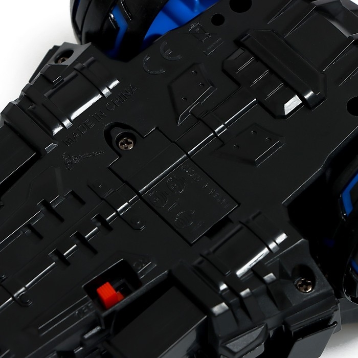 Машина металлическая &laquo;Трансформер&raquo;, 3 в 1, инерция, свет, звук