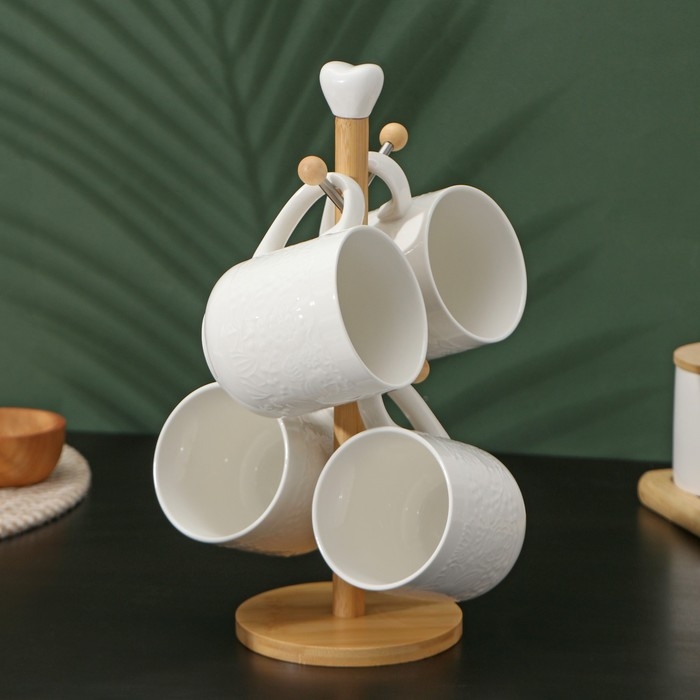 Набор фарфоровых кружек на деревянной подставке BellaTenero, 4 предмета: 400 мл, цвет белый Набор фарфоровых кружек на деревянной подставке BellaTenero, 4 предмета: 400 мл, цвет белый