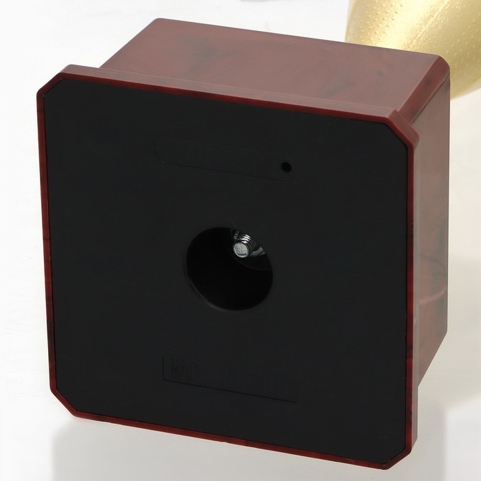 Кубок 120В, наградная фигура, золото, подставка пластик, 33,2 × 11,8 × 10,5 см. Кубок 120В, наградная фигура, золото, подставка пластик, 33,2 × 11,8 × 10,5 см.