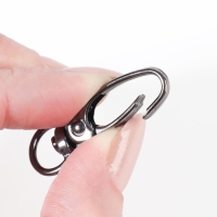 Карабин металлический, 38 × 12 мм / 10 × 1 мм, 6 шт, цвет чёрный никель Карабин металлический, 38 × 12 мм / 10 × 1 мм, 6 шт, цвет чёрный никель