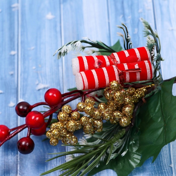 Декор Декор "Зимние грезы" сверток ягоды зелень, 19 см