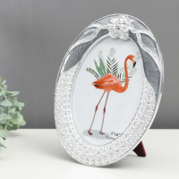 Фоторамка пластик 15х20 см "Овал с серебристыми розами" серая 23х18х1,5 см Фоторамка пластик 15х20 см "Овал с серебристыми розами" серая 23х18х1,5 см