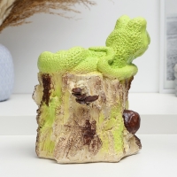 Фигура "Змея на пне" зеленое яблоко, 22х20см