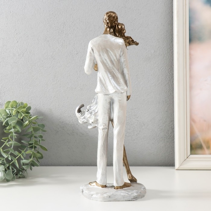 Сувенир полистоун "Влюблённые - нежность" 14х10,5х33,5 см