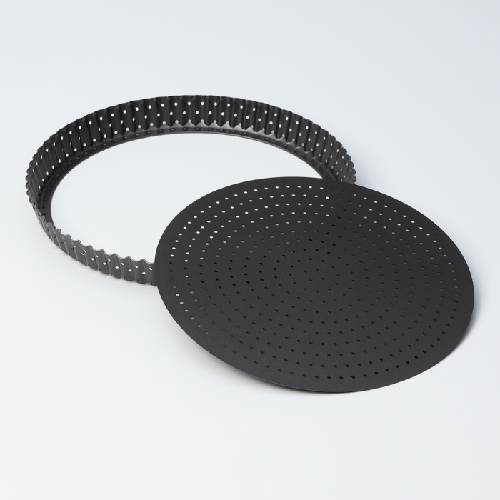 Форма для выпечки Доляна Galaxy перфорированная, 28×3 см, съёмное дно, антипригарное покрытие Форма для выпечки Доляна Galaxy перфорированная, 28×3 см, съёмное дно, антипригарное покрытие