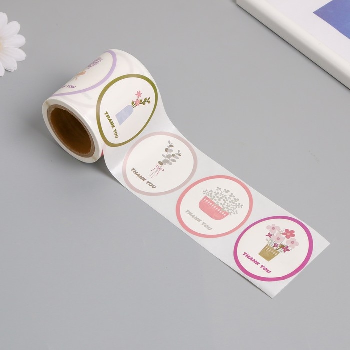 Наклейка бумага Наклейка бумага "Благодарность. Цветы в вазе" d=2,5 см 120 шт в рулоне 5,7х5,7х6 см