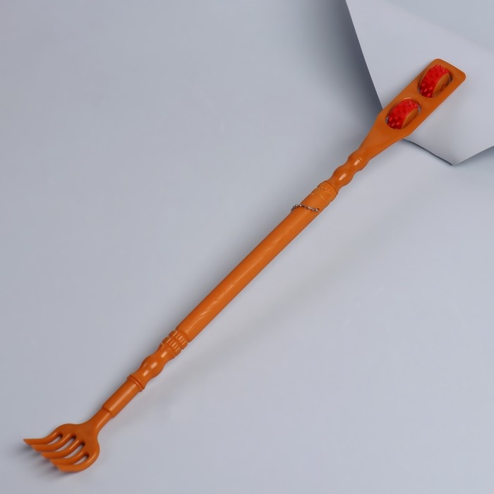 Массажёр - чесалка, двусторонний, универсальный, 2 колеса, цвет МИКС Массажёр - чесалка, двусторонний, универсальный, 2 колеса, цвет МИКС