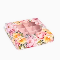 Коробка для конфет «Нежность», 18.9 х 18.9 х 3.8 см Коробка для конфет «Нежность», 18.9 х 18.9 х 3.8 см