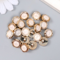 Набор пуговиц декоративных пластик "Ажурный цветок с жемчужинкой" набор 20 шт 1,2х1,2 см Набор пуговиц декоративных пластик "Ажурный цветок с жемчужинкой" набор 20 шт 1,2х1,2 см