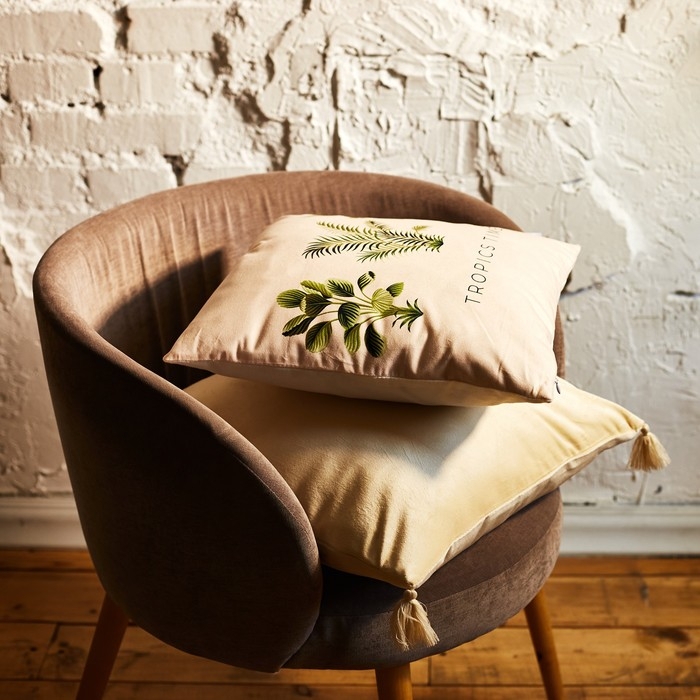 Наволочка декоративная Этель &laquo;Tropics time&raquo;, 40х40 см, 100 п/э, велюр