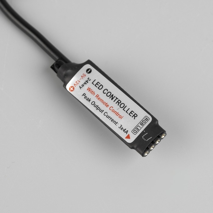 Комплект светодиодной ленты Luazon Lighting 3 м, IP65, SMD5050, 30 LED/м, USB, пульт ДУ, RGB Комплект светодиодной ленты Luazon Lighting 3 м, IP65, SMD5050, 30 LED/м, USB, пульт ДУ, RGB