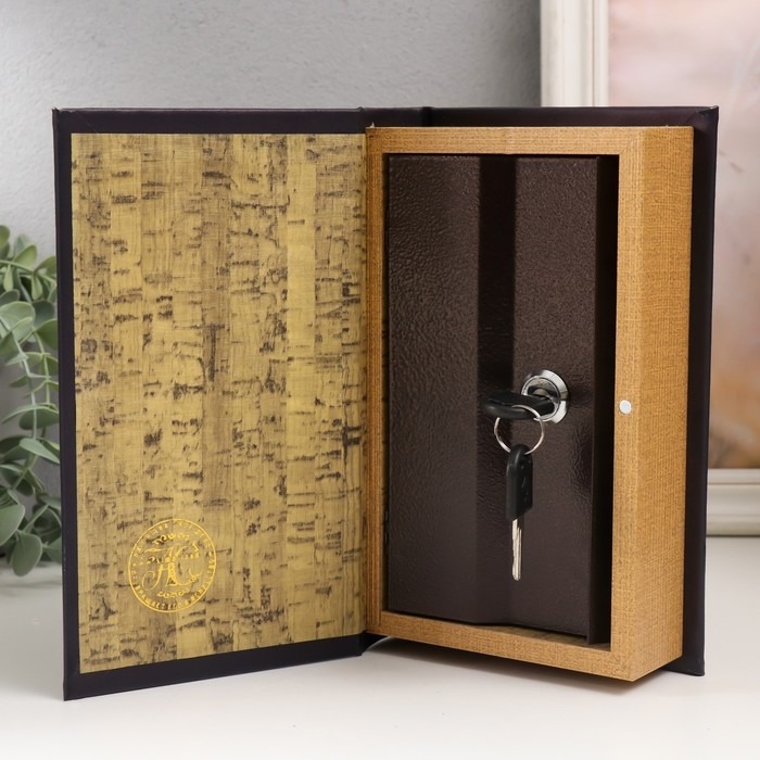 Сейф-книга дерево кожзам "Семейные традиции" 21х13х5 см