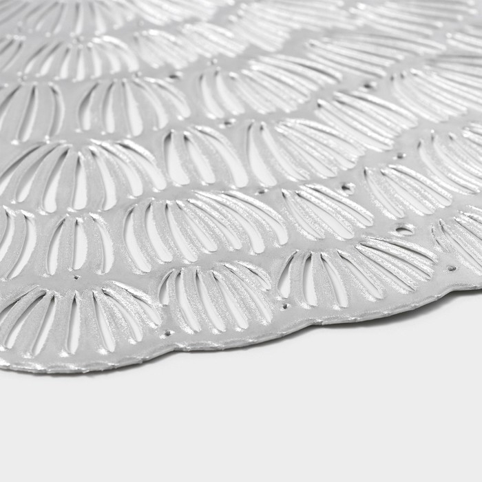 Салфетки сервировочные на стол Доляна «Бутоны», d=38 см, 4 шт, цвет серебро Салфетки сервировочные на стол Доляна «Бутоны», d=38 см, 4 шт, цвет серебро