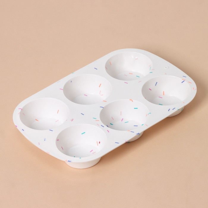 Форма для выпечки KONFINETTA &laquo;Фигуры. Круг&raquo;, силикон, 28&times;18&times;3,5 см, 6 ячеек (d=7,5 см), цвет белый