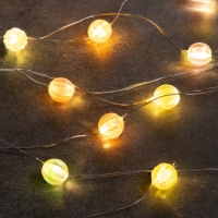 Гирлянда «Нить» 2 м роса с насадками «Шарики», IP20, нить серебристая, 20 LED 4.6 В, батарейки AG13x3 (в комплекте), 3 режима, свечение тёплое белое Гирлянда «Нить» 2 м роса с насадками «Шарики», IP20, нить серебристая, 20 LED 4.6 В, батарейки AG13x3 (в комплекте), 3 режима, свечение тёплое белое