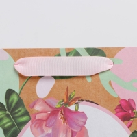 Пакет подарочный крафтовый вертикальный, упаковка, &laquo;Нежность&raquo;, M 26 х 30 х 9 см