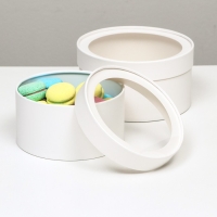 Набор 2 в 1 круглых коробок "Белая" с окном, 21 х 11 - 18 х 10 см Набор 2 в 1 круглых коробок "Белая" с окном, 21 х 11 - 18 х 10 см