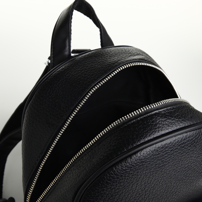 Рюкзак городской на молнии, цвет чёрный Рюкзак городской на молнии, цвет чёрный