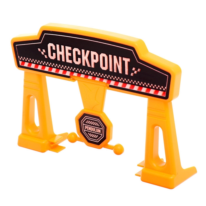 Автотрек &laquo;Турбо кросс&raquo;, с 4 машинами работает от сети, длина трека 8,38 м.