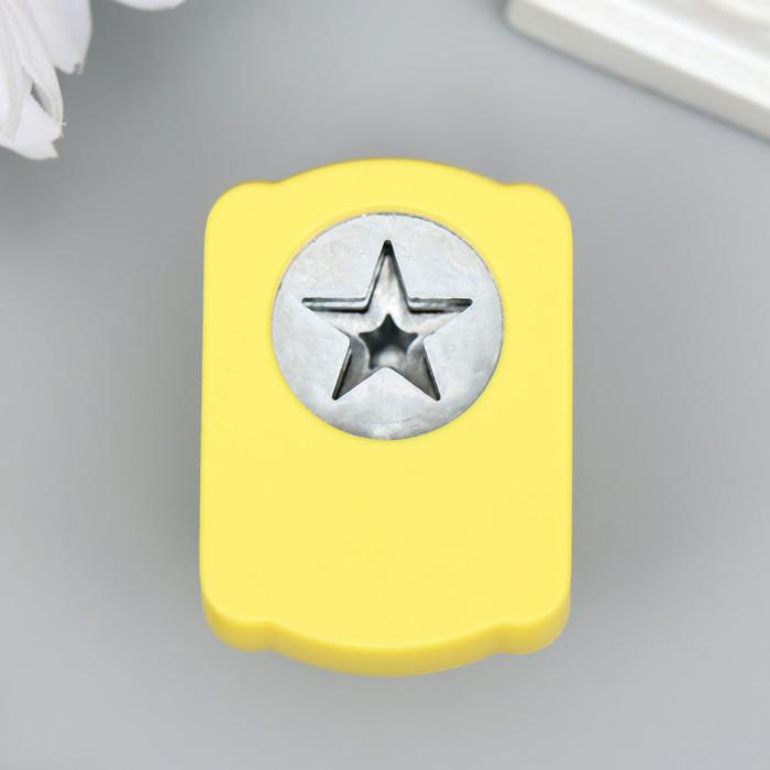 Набор фигурных дыроколов в сундучке 16 шт 26,5х20,5х4,5 см Набор фигурных дыроколов в сундучке 16 шт 26,5х20,5х4,5 см