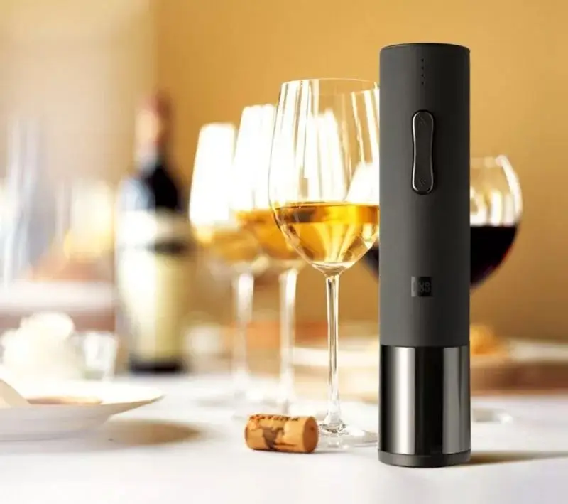 Электрический штопор HuoHou Electric Wine Bottle Opener, черный Электрический штопор HuoHou Electric Wine Bottle Opener, черный