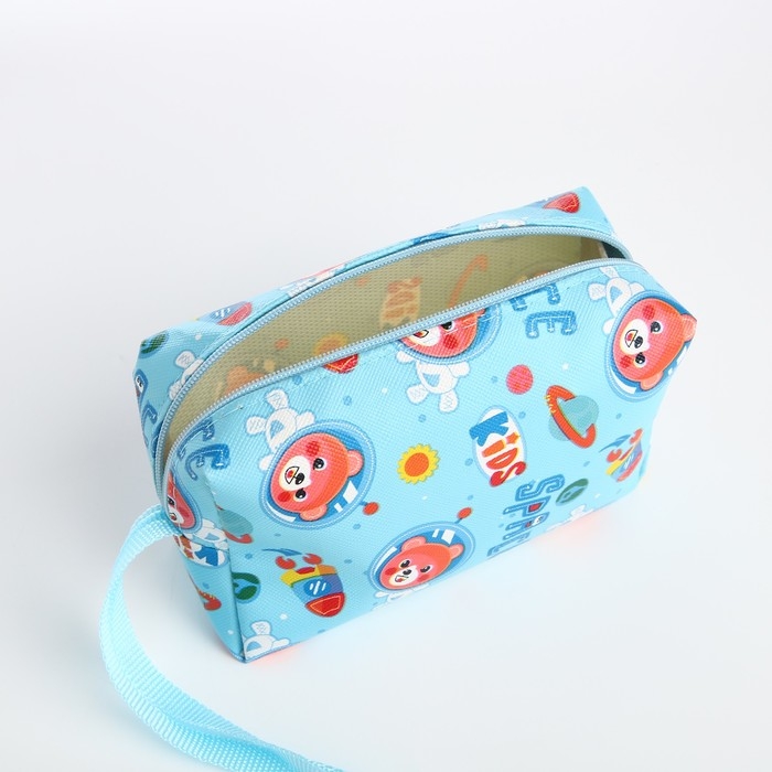 Косметичка на молнии, цвет голубой