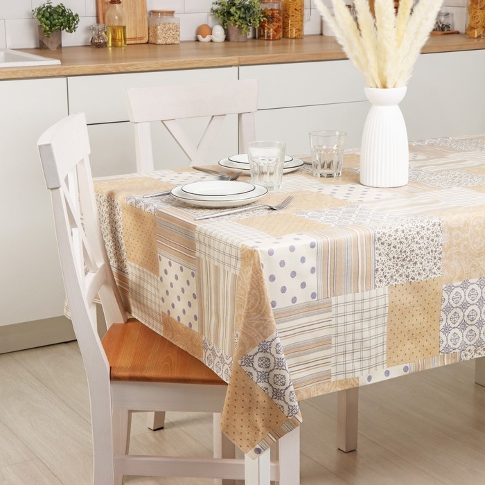 Клеёнка на стол на нетканой основе Доляна &laquo;Уют&raquo;, ширина 137 см, рулон 20 м, общая толщина 0,2 мм, цвет бежевый