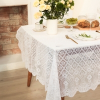 Скатерть Доляна Ажур цв.белый 140*200 &plusmn;5 см, 100%п/э