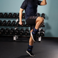 Утяжелители ONLYTOP, со сменным весом, 2 шт. &times; 2 кг, цвет МИКС