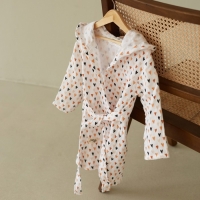 Халат детский муслиновый LoveLife «Сердечки» (3 года, рост 98-104 см) 100% хлопок, 235 гр/м2 Халат детский муслиновый LoveLife «Сердечки» (3 года, рост 98-104 см) 100% хлопок, 235 гр/м2