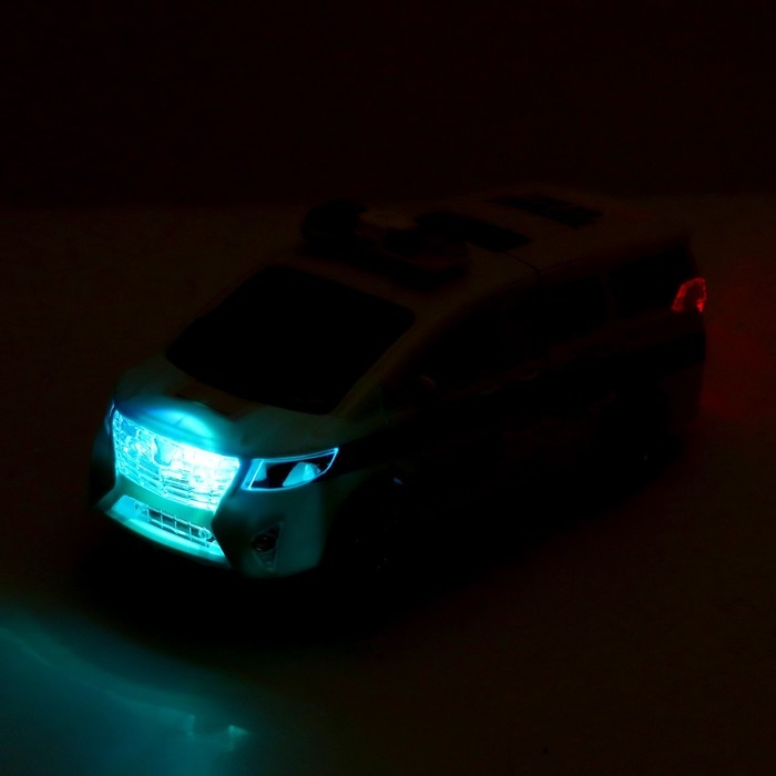 Робот &laquo;Спасатель&raquo;, трансформируется, световые и звуковые эффекты