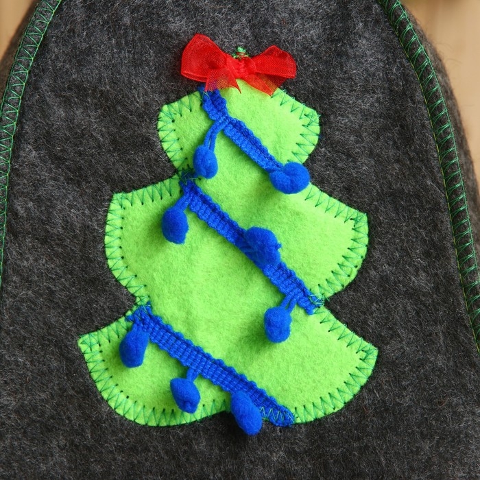 Шапка для бани " Новогодняя Ель и синие бусы", серая