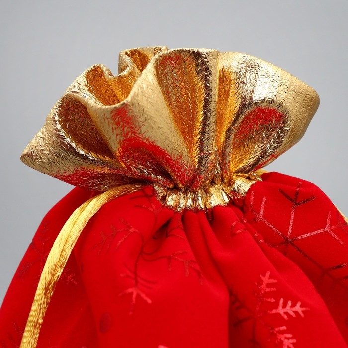 Мешочек подарочный замша &laquo;Поздравляю от души&raquo;, снежинки, тиснение, 20 х 30 см +/- 1.5 см, Новый год