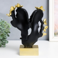 Сувенир полистоун бюст "Пара - Нежность. Рой бабочек" чёрный с золотом 7х21,5х29 см Сувенир полистоун бюст "Пара - Нежность. Рой бабочек" чёрный с золотом 7х21,5х29 см