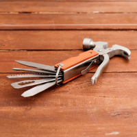 Мультитул 8в1, в чехле, рукоять дерево Мультитул 8в1, в чехле, рукоять дерево