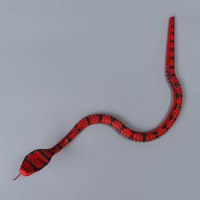 Новый год! Деревянная игрушка &laquo;Змея Кобра&raquo;, 60 &times; 2 &times; 2 см