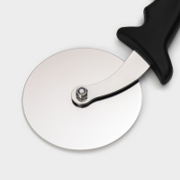 Нож для пиццы и теста Доляна, d=10 см, толщина лезвия 1 мм, цвет чёрный Нож для пиццы и теста Доляна, d=10 см, толщина лезвия 1 мм, цвет чёрный