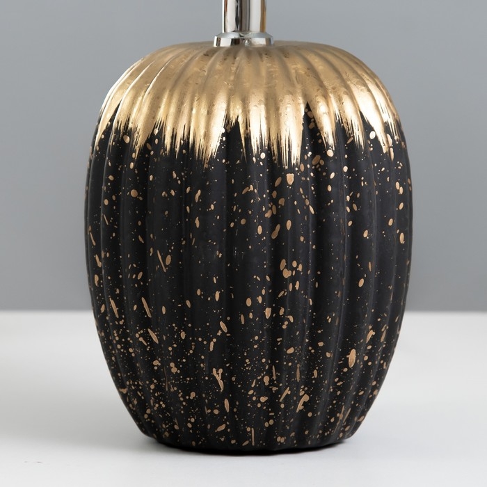 Настольная лампа Настольная лампа "Пастек" 1хE14 черный 22,5х22,5х34 см RISALUX