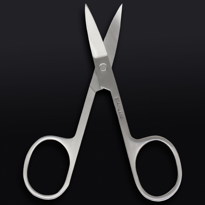 Ножницы маникюрные «Premium», загнутые, широкие, 9 см, на блистере, цвет серебристый Ножницы маникюрные «Premium», загнутые, широкие, 9 см, на блистере, цвет серебристый