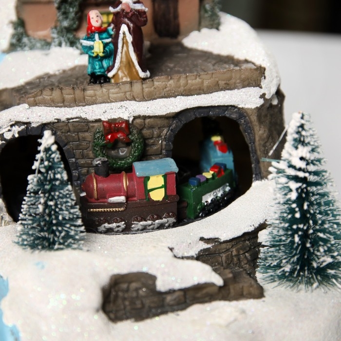 Светодиодная фигура «Новогодние магазины» 31 × 27 × 21 см, полистоун, батарейки ААх3 (не в комплекте), USB, свечение тёплый белый Светодиодная фигура «Новогодние магазины» 31 × 27 × 21 см, полистоун, батарейки ААх3 (не в комплекте), USB, свечение тёплый белый