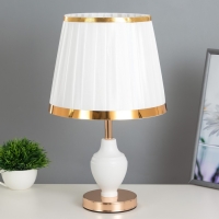 Настольная лампа Энтри 1x60Вт E27 бело-золотой 25х25х42 см RISALUX Настольная лампа Энтри 1x60Вт E27 бело-золотой 25х25х42 см RISALUX
