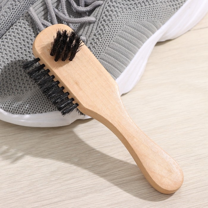 Щётка для одежды и обуви трёхсторонняя, 17&times;5,5&times;4,5 см