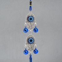 Подвеска от сглаза металл "Руки Фатимы с колокольчиками и кисточкой" 4х33 см Подвеска от сглаза металл "Руки Фатимы с колокольчиками и кисточкой" 4х33 см