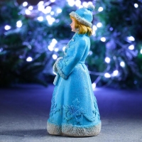 Фигура "Снегурочка " голубой кафтан, 9х10х23см Фигура "Снегурочка " голубой кафтан, 9х10х23см