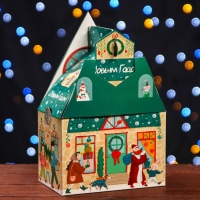 Подарочная коробка "Новогодний городок", 17,6 х 11,1 х 18,8 см Подарочная коробка "Новогодний городок", 17,6 х 11,1 х 18,8 см