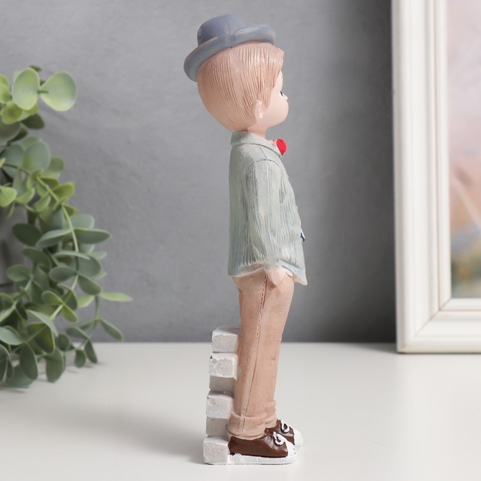 Сувенир полистоун Сувенир полистоун "Студент/Студентка" МИКС 5,5х5,5х18,5 см