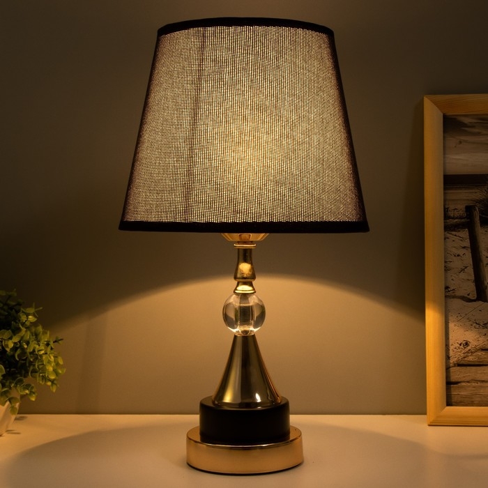 Настольная лампа "Марфа" Е27 40Вт чёрно-золотой 22х22х40 см RISALUX