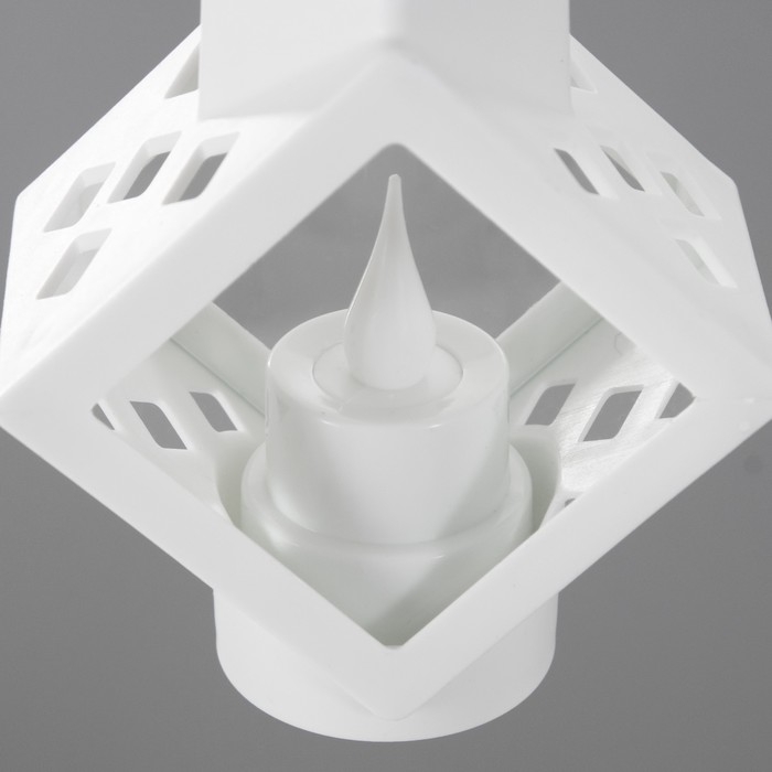 Ночник Ночник "Свеча в кубе" 3хLR1130 белый 5х9х14,5 см RISALUX