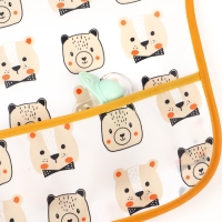 Нагрудник с рукавами и карманом &laquo;Мишка&raquo;, рубашка, 0-2  года (рукав 34см, грудь 43*36см)